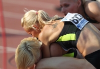 Russian Championships 2012. 400m Final. Antonina Krivoshapka and Yuliya Guschina
