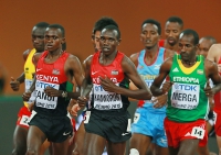 IAAF World Championships 2015, Beijing. Day 1. 10 000 Metres. Final. Paul Kipngetich TANUI, KEN, Geoffrey Kipsang KAMWOROR, KEN, 	Imane MERGA, ETH
