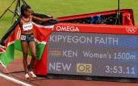 Faith Kipyegon. 1500 m Olympic Champion 2020/21, Tokio