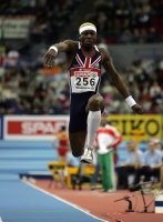 Филлипс Айдову. Чемпион Европы в помещении 2007 (Бирмингем) в тройном прыжке