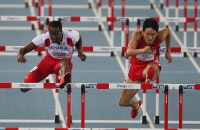Фото с Чемпионата Мира 2011 (Тэгу, Корея). 110м с/б. Борьба между Дайаном Роблесом (Куба) и Лю Сянем (Китай) 