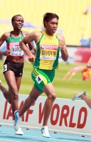 Фото с Чемпионата Мира 2011 (Тэгу, Корея). Забеги на 800м. Кастер Семеня (ЮАР)