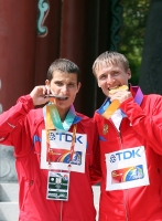 *Фото с Чемпионата Мира 2011 (Тэгу, Корея). Победитель в ходьбе на 20км. Валерий Борчин и Владимир Канайкин