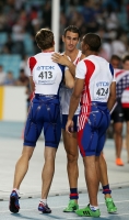 *Фото с Чемпионата Мира 2011 (Тэгу, Корея). После финиша Кристоф Леметр поздравляет друга по команде Романа Барраса с личным рекордом