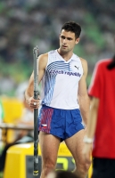 *Фото с Чемпионата Мира 2011 (Тэгу, Корея). Финал в прыжке с шестом. Ян Кудлика (Чехия). И так бывает.