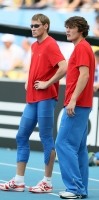 *Фото с Чемпионата Мира 2011 (Тэгу, Корея). Высота (квалификация). Иван Ухов и Александр Шустов