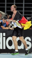 *Фото с Чемпионата Мира 2011 (Тэгу, Корея). Чемпион Мира 2011 в метании диска - Роберт Хартинг (Германия)