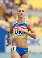*Фото с Чемпионата Мира 2011 (Тэгу, Корея). Эстафета 4х400м (забеги). Антонина Ефремова